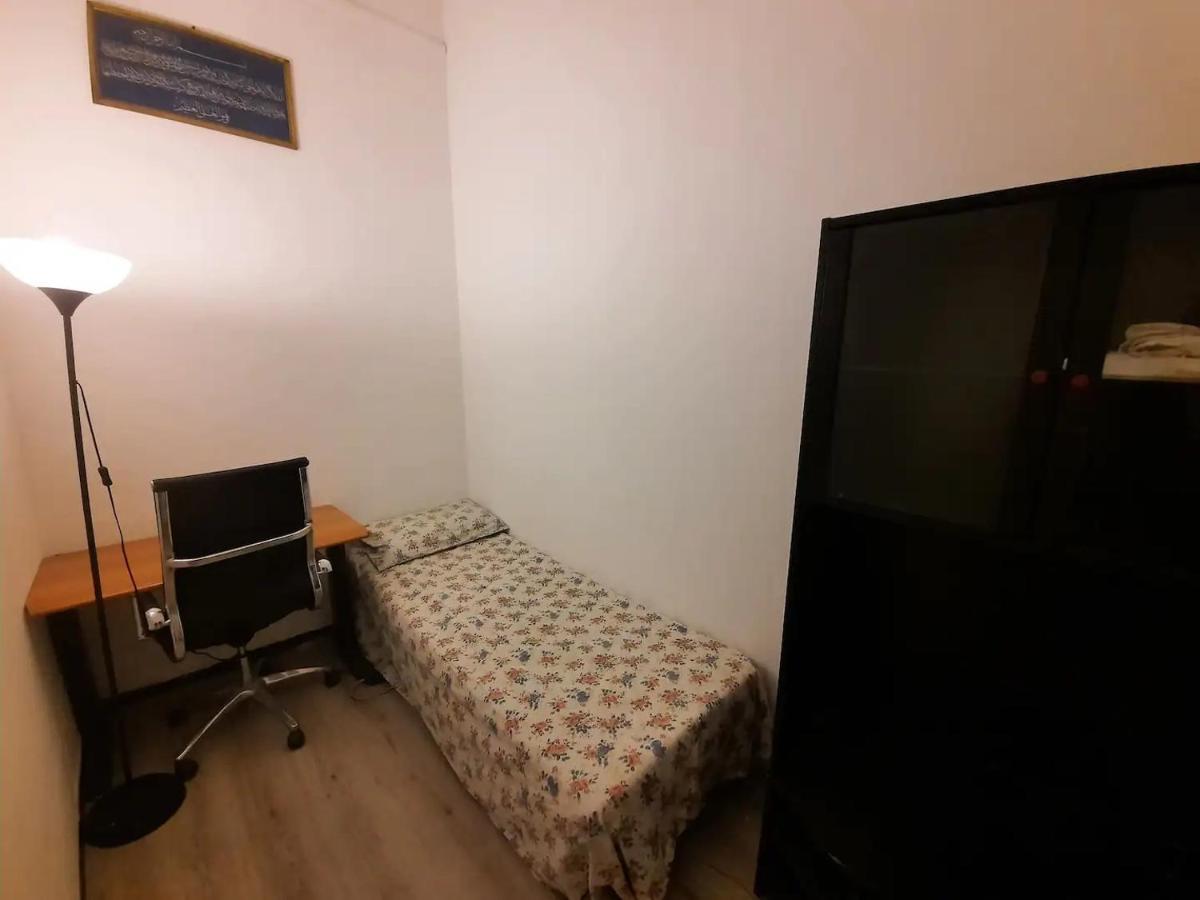 Nice And Quiet Accommodation In The City Center Mailand Exterior foto